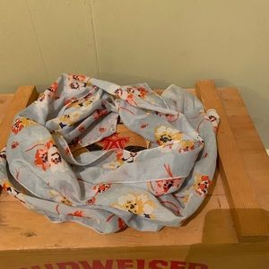 Light weight scarf..